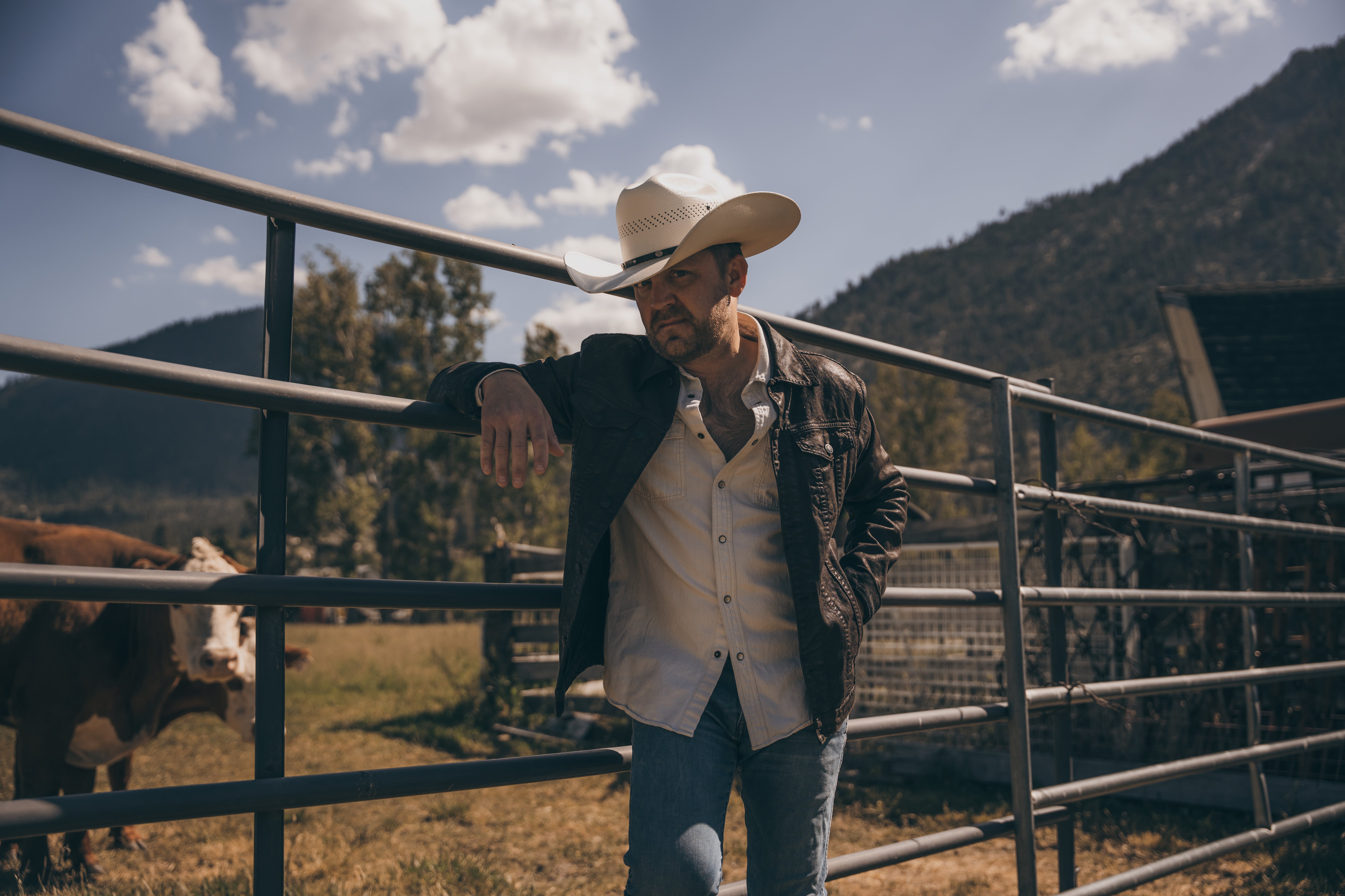 1 Preferred JustinMoore_P_2024_Nevada_CVillalobos_JMowns_DSC07816_ColorCV_FNL.jpeg